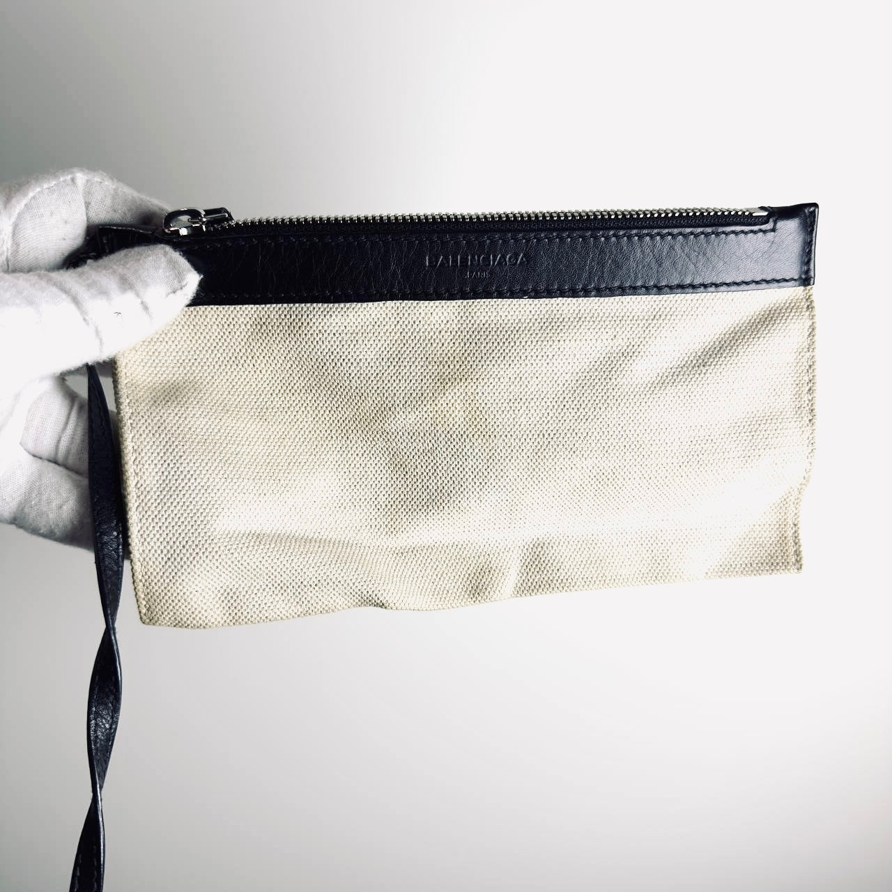 Balenciaga Cabas Black / White Logo Small S Structured Shoulder Tote Bag With Pouch