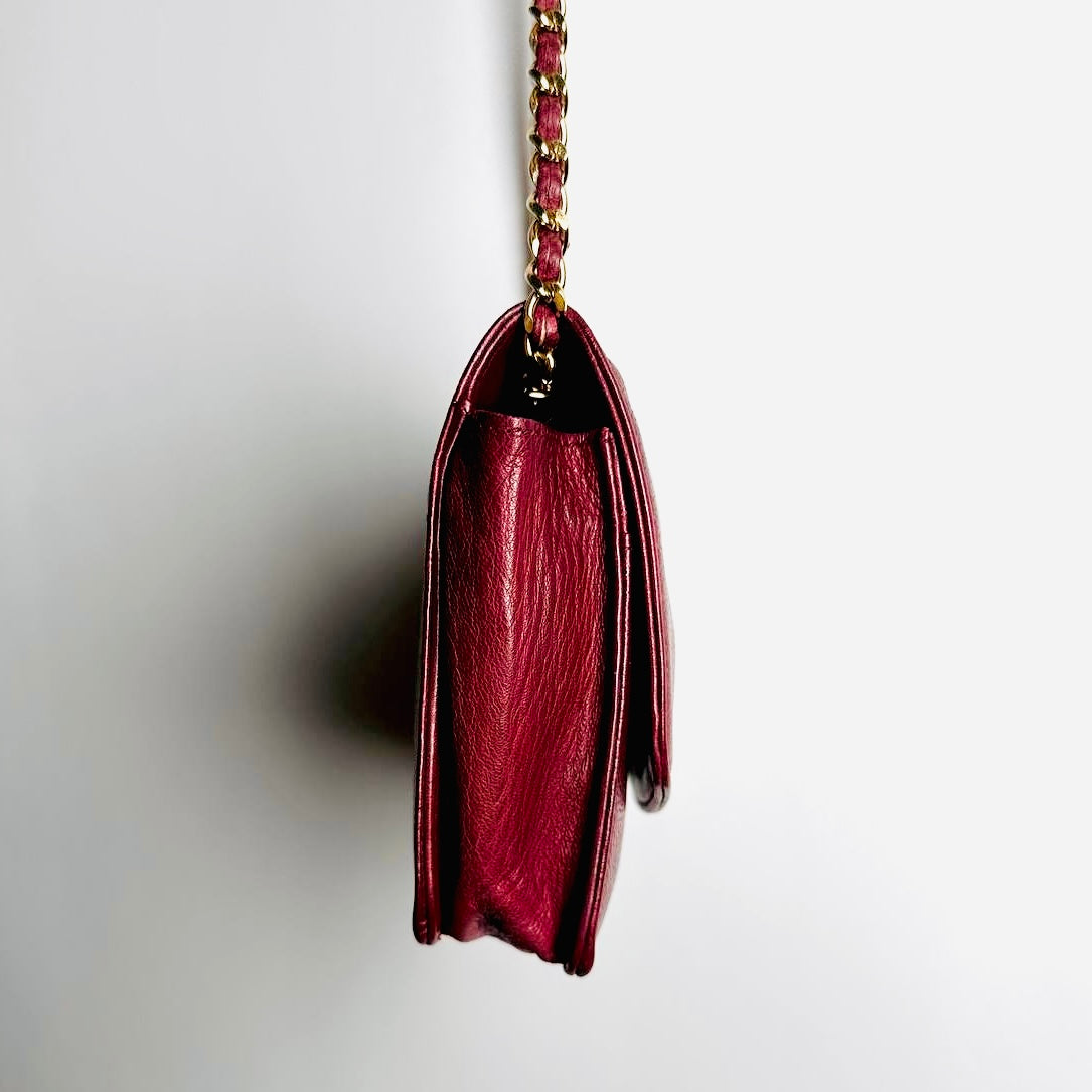 Chanel Red GHW Caviar Leather Giant CC Logo Vintage Flap WOC Wallet On Chain Shoulder Sling Bag 3s