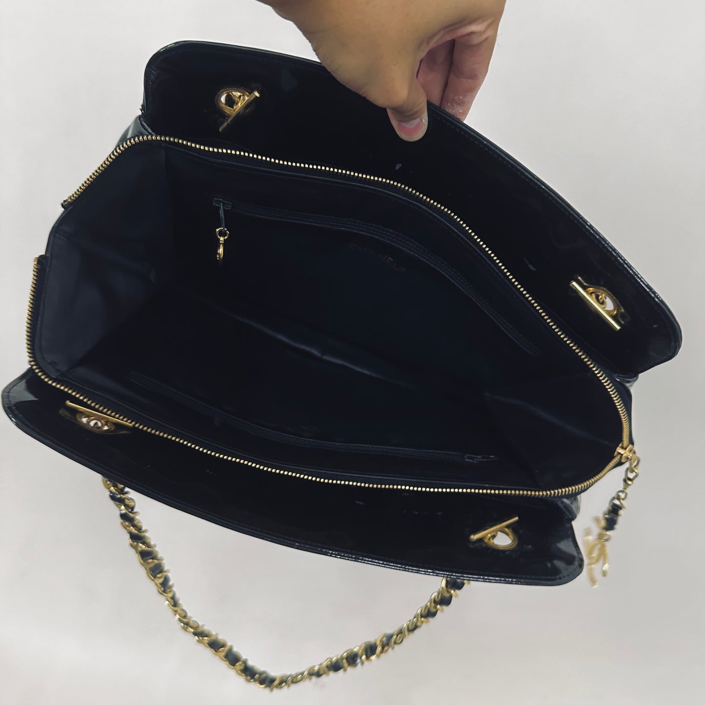 Chanel Black GHW Classic Giant CC Logo Quilted Lambskin & Patent Leather Shopper Shoulder Chain Tote Bag 1s