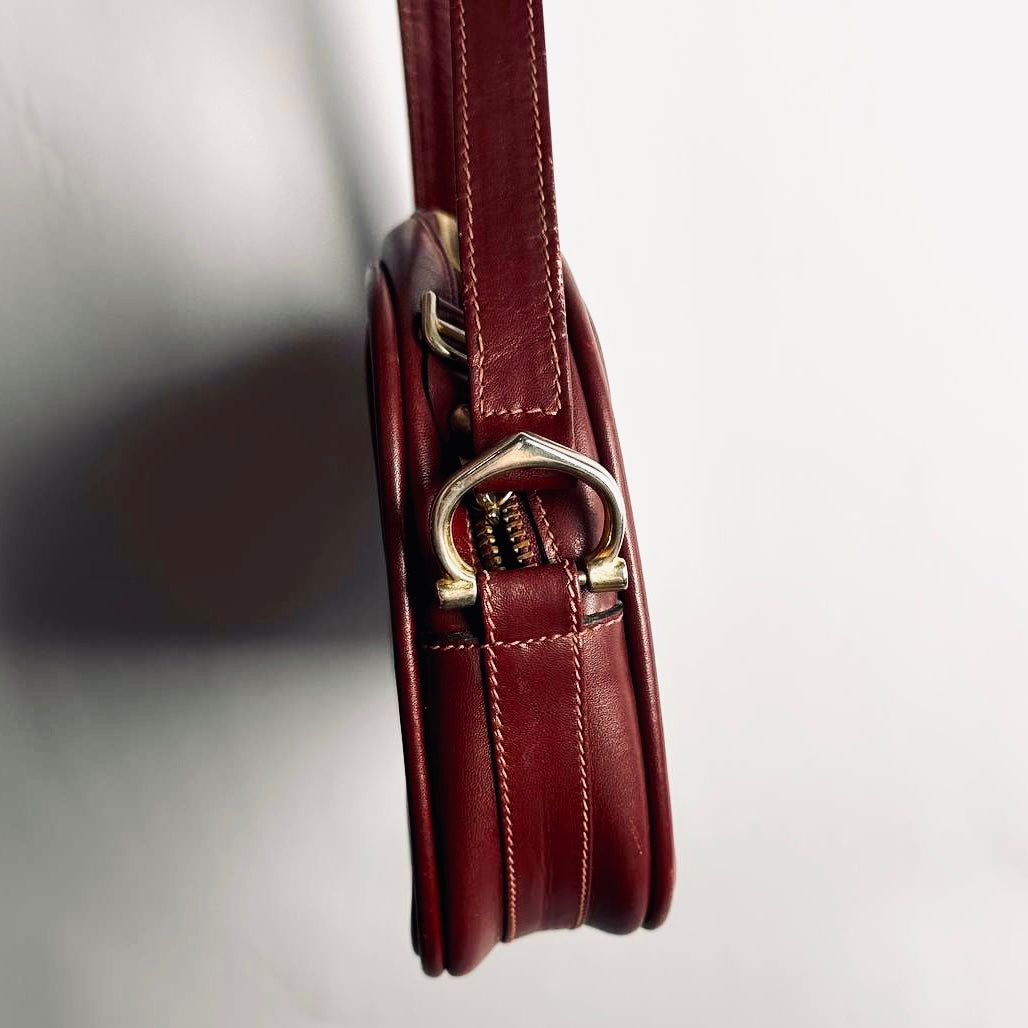 Cartier Must / Mast de Cartier Burgundy Red Maroon GHW Smooth Leather East West Zip Shoulder Sling Bag