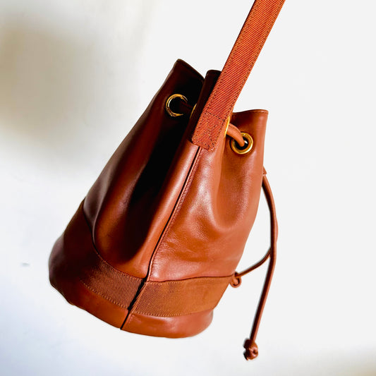 Salvatore Ferragamo Vara Bow Caramel Brown GHW Monogram Logo Smooth Leather Bucket Shoulder Sling Bag