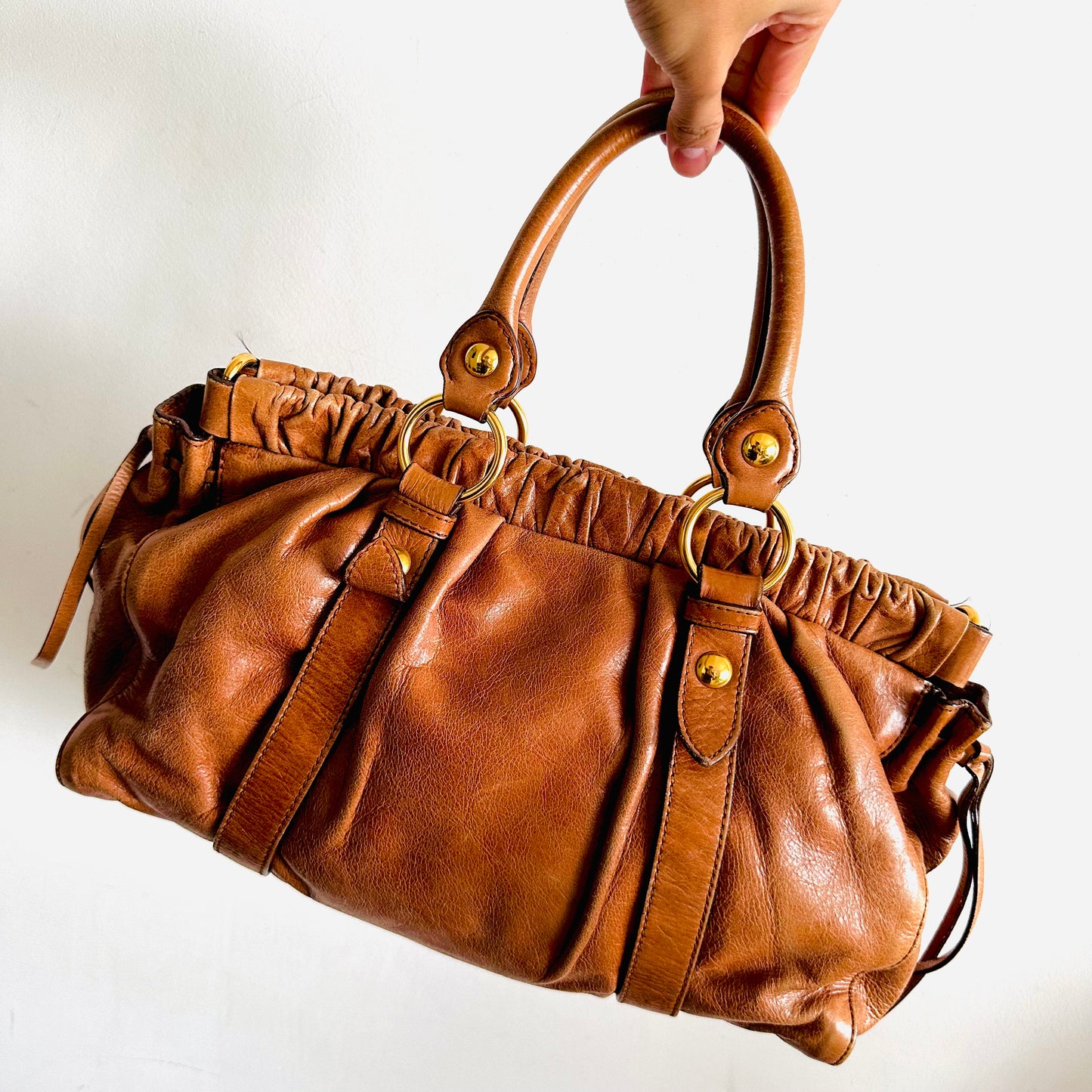 Miu Miu Caramel Brown GHW Vitello Lux Classic Logo Shopper Shoulder Tote Bag