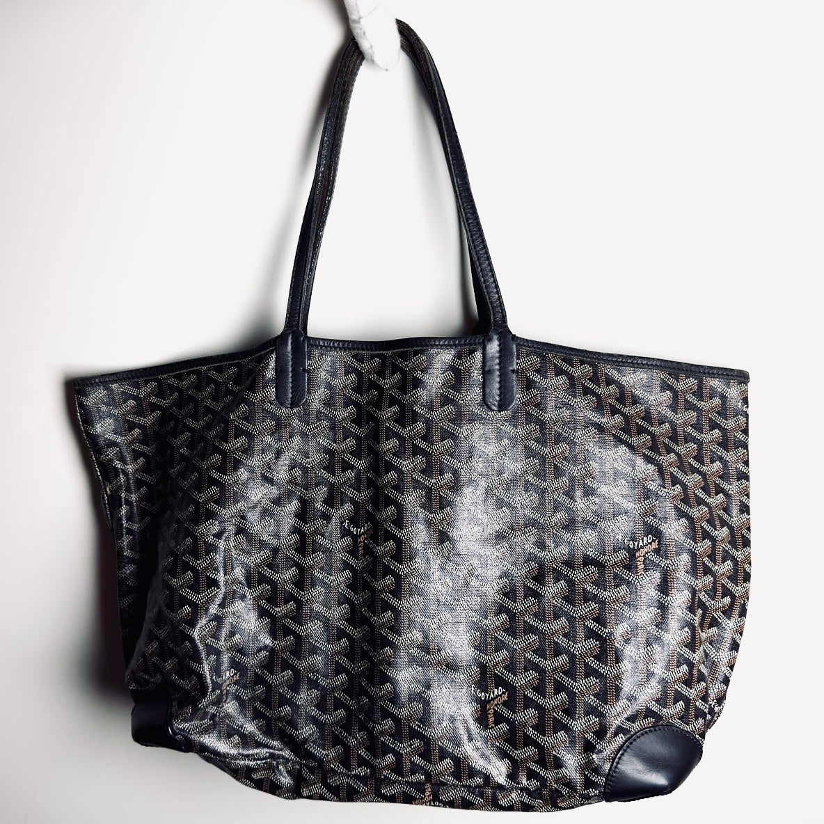 Goyard Black Saint Louis PM Monogram Shopper Shoulder Tote Bag With Pouch