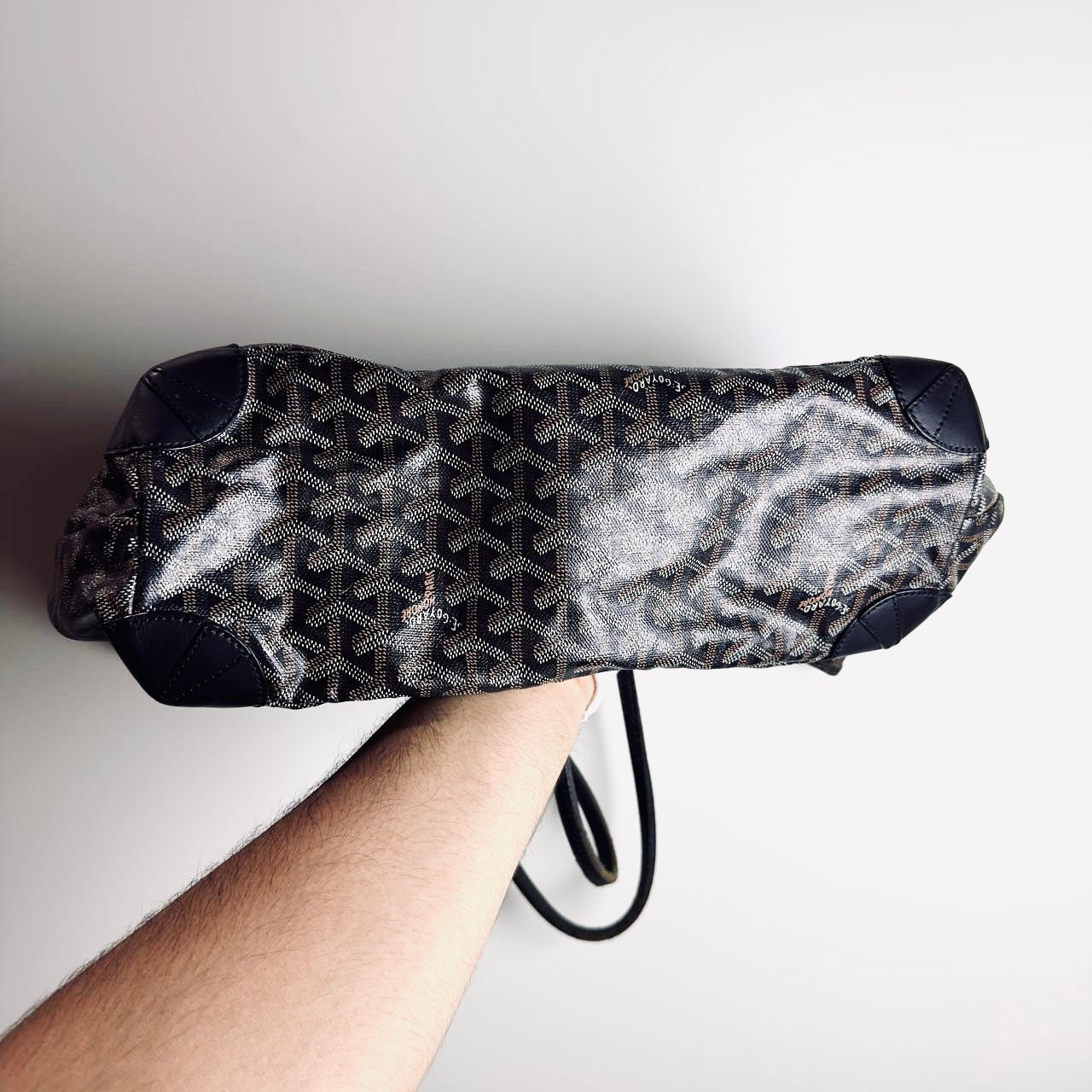 Goyard Black Saint Louis PM Monogram Shopper Shoulder Tote Bag With Pouch