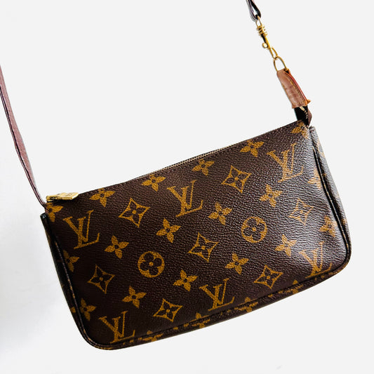 Louis Vuitton LV Monogram Logo GHW Pochette Accessories Accessoires Shoulder Bag