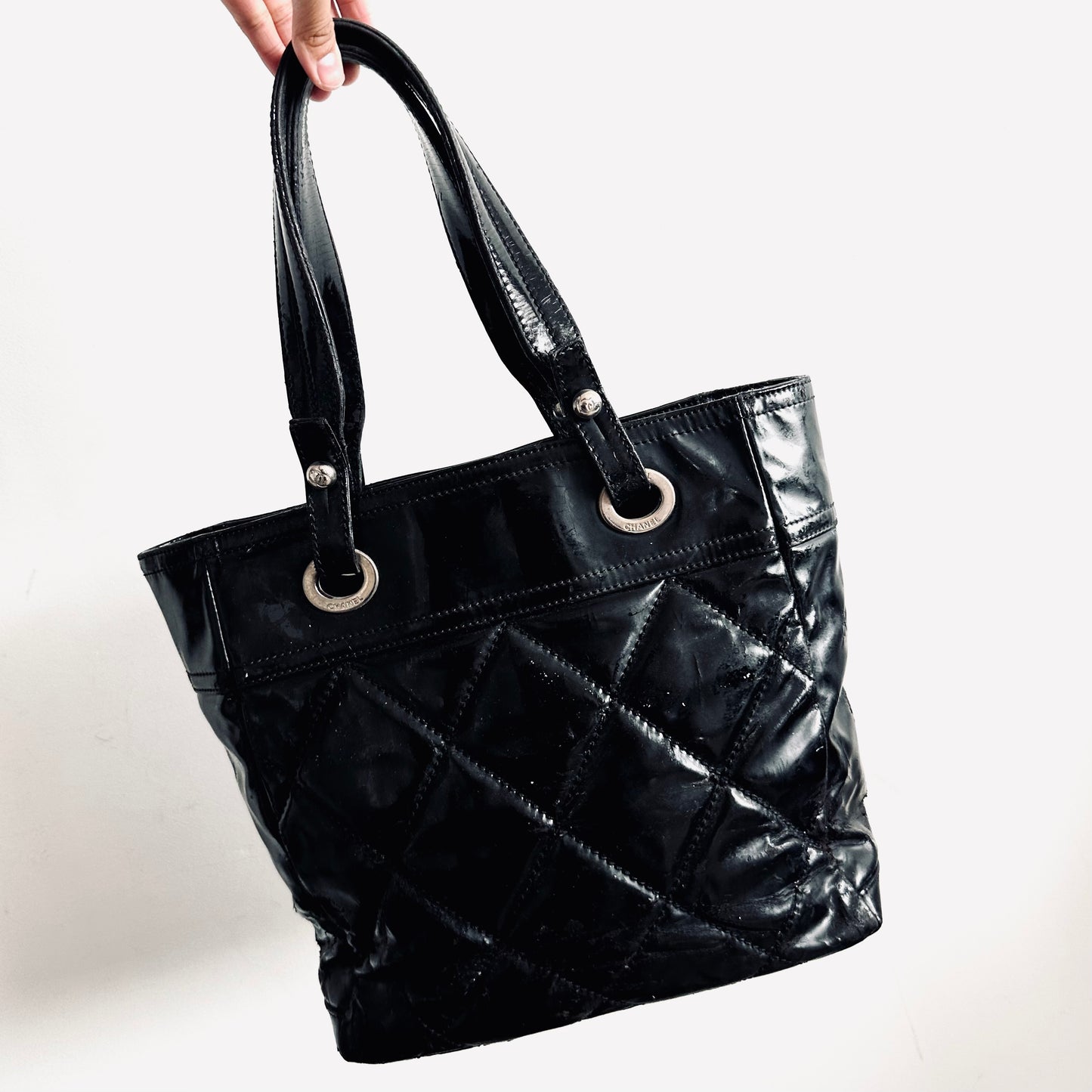 Chanel Black Paris Biarritz CC Monogram Logo Quilted Patent Leather Shopper Shoulder Tote Bag 13s