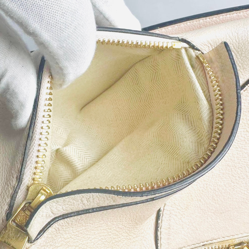Loewe Small Hammock Sand Beige / Pink GHW Calfskin Anagram Monogram Logo 2-Way Top Handle Shoulder Sling Bag