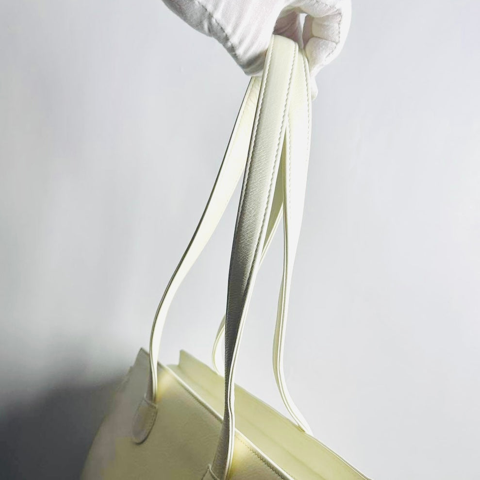 Christian Dior CD White 30 Montaigne Leather Shoulder Shopper Tote Bag