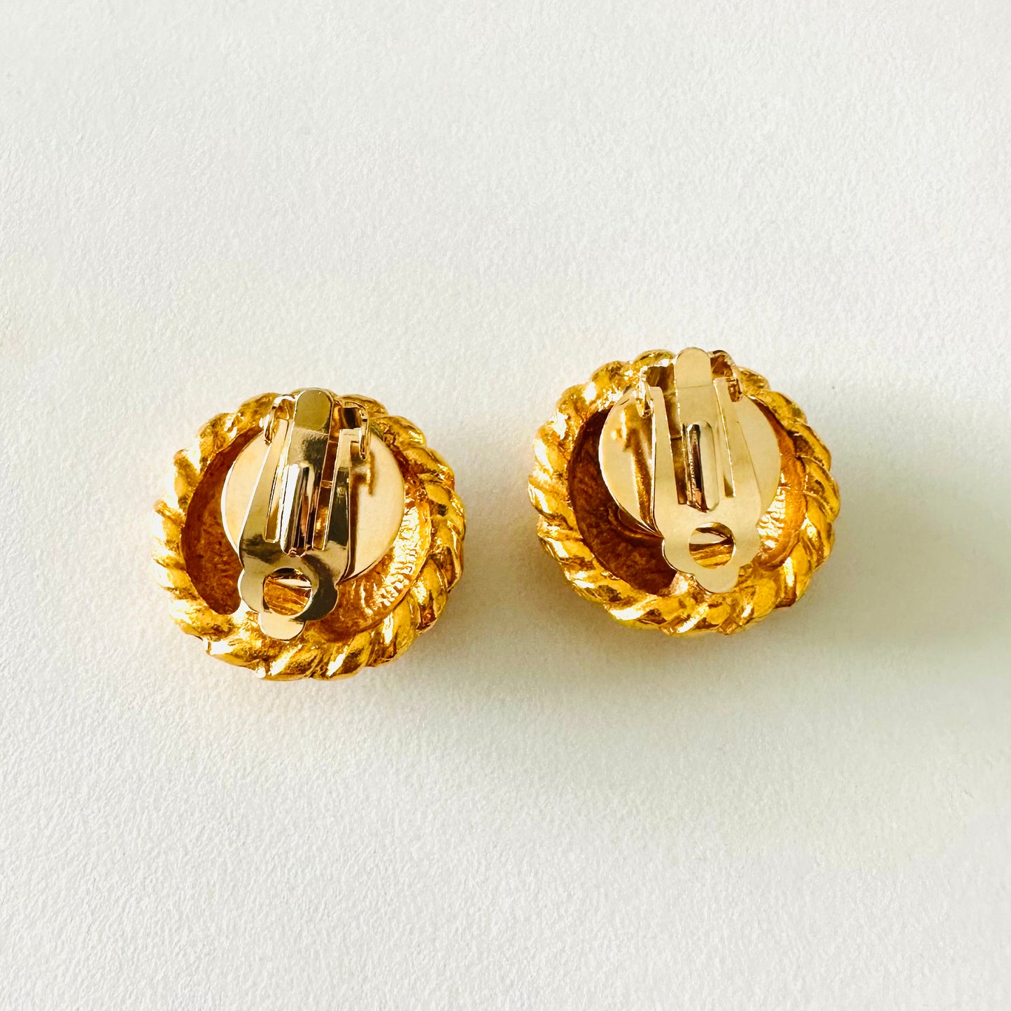 Chanel Gold Giant CC Logo Spiral Signature Classic Large Round Vintage Clip On Earrings