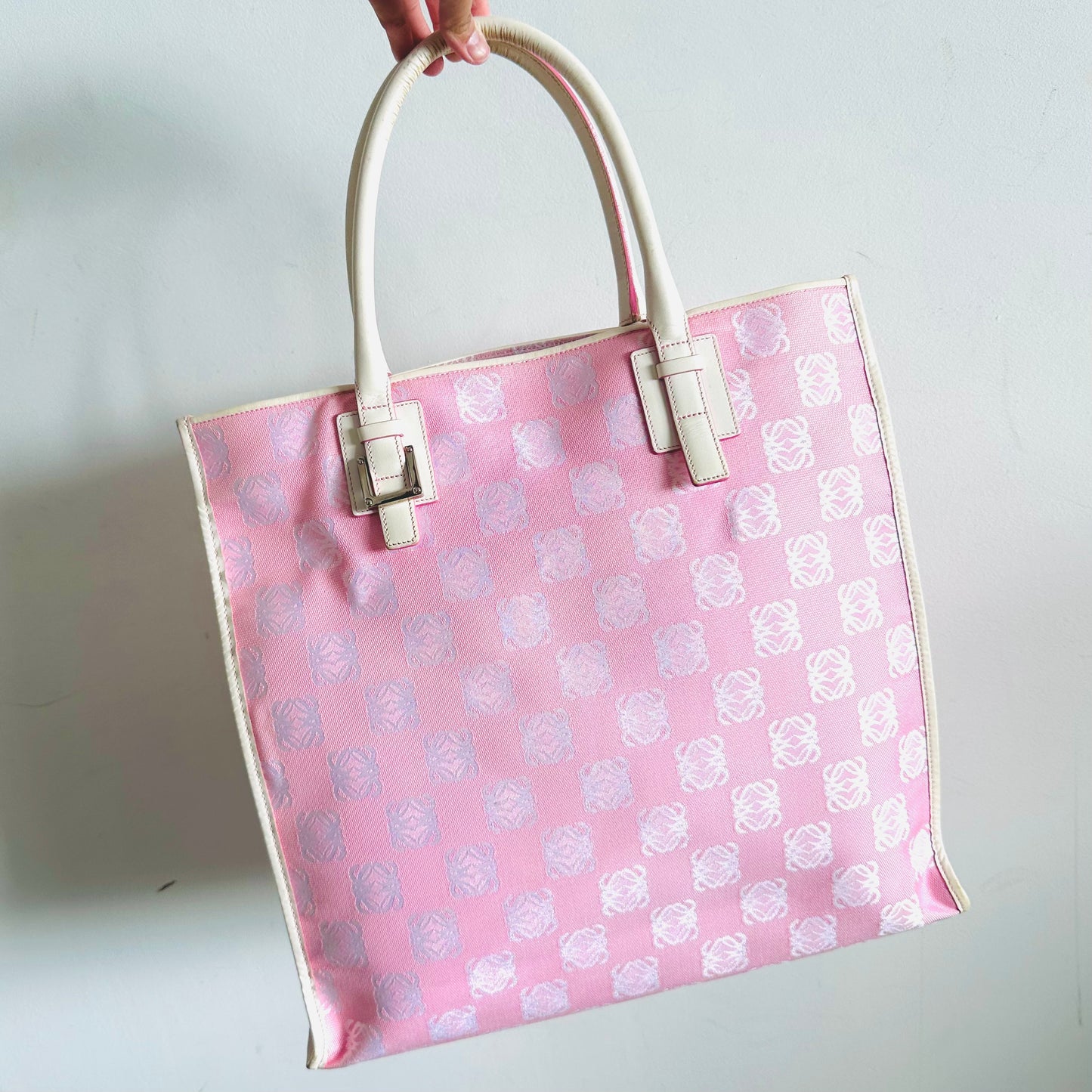 Loewe Pink / White All Over Anagram Logo Monogram Tall Vertical Shopper Shoulder Structured Tote Bag