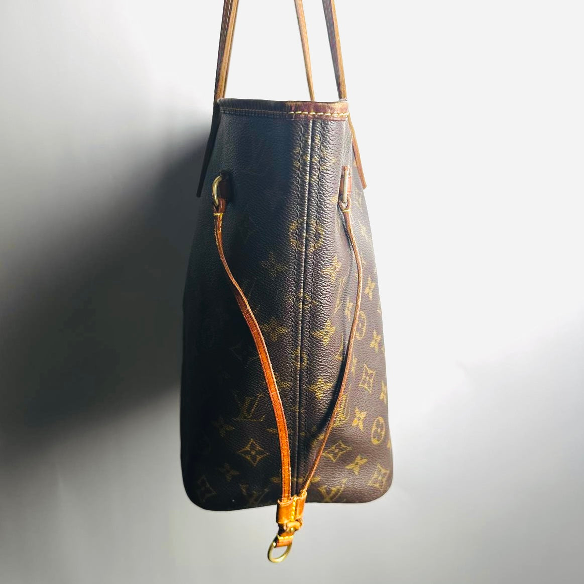 Louis Vuitton LV Neverfull MM Monogram Logo GHW Shoulder Shopper Tote Bag