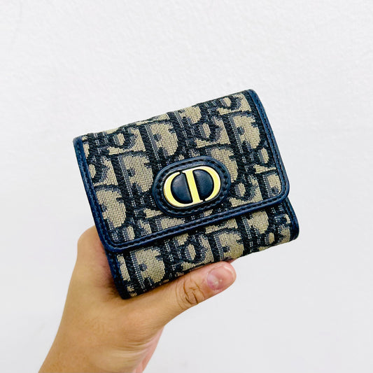 Christian Dior CD 30 Montaigne Medium Lotus Navy Blue GHW Oblique Monogram Logo Flap Compact Trifold Wallet