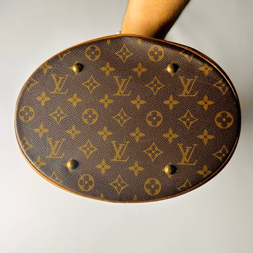 Louis Vuitton LV Marais Bucket Monogram Logo GHW Vintage Shoulder Shopper Tote Bag