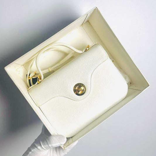 Givenchy White GHW Leather Classic Flap Logo 2-Way Shopper Shoulder Sling Top Handle Bag