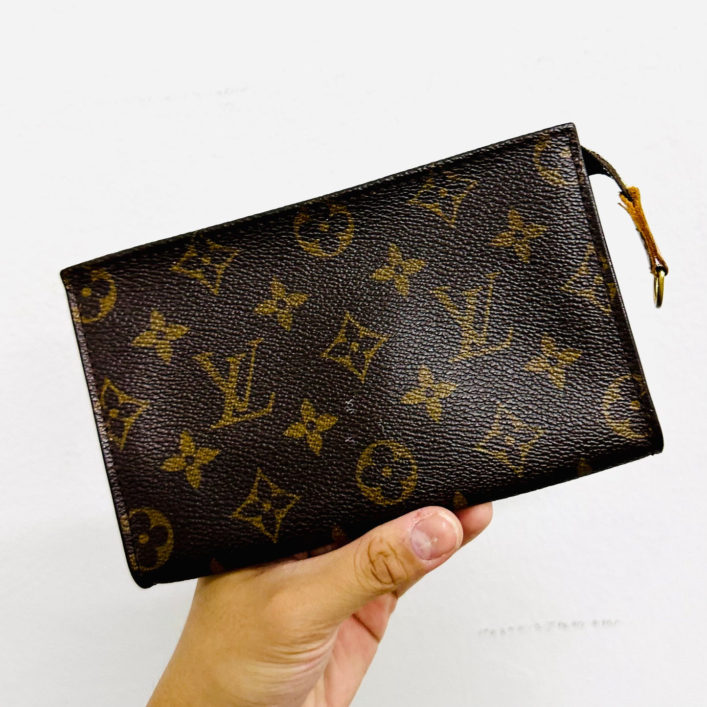 Louis Vuitton LV Monogram Logo GHW Small Toiletry Pouch 17 Case Clutch