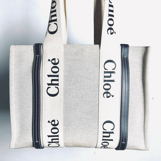 Chloe Woody Black / Grey / White Monogram Logo Shopper Medium Shoulder Tote Bag