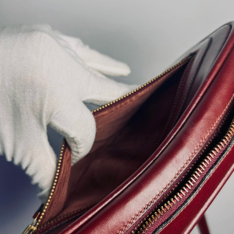 Cartier Must / Mast de Cartier Burgundy Red Maroon GHW Smooth Leather Zip East West Shoulder Sling Bag