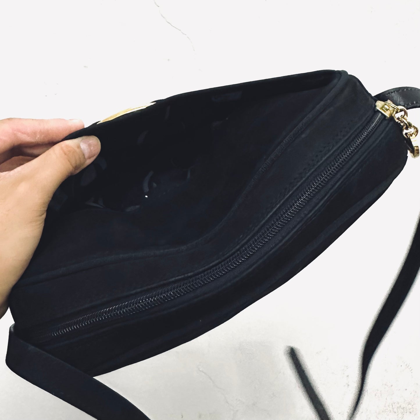 Salvatore Ferragamo Black GHW Vara Bow Camera Suede Zip Shoulder Sling Bag