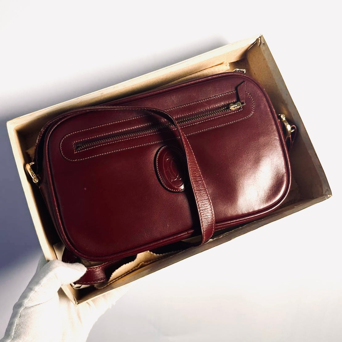 Cartier Must / Mast de Cartier Burgundy Red Maroon GHW Smooth Leather Zip East West Shoulder Sling Bag