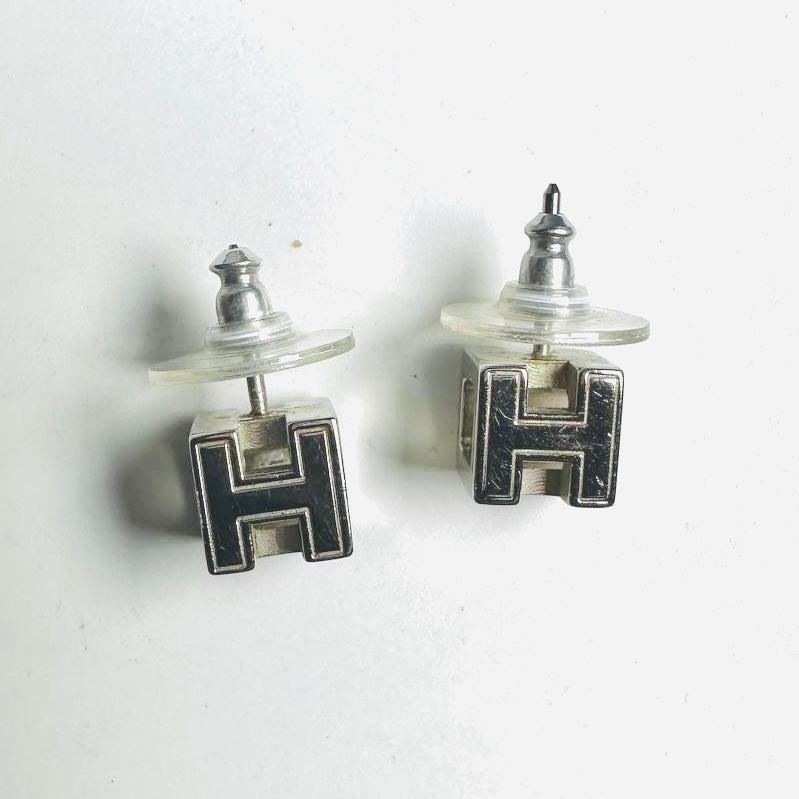 Hermes Rose Dragee Pink Cube H Cage D’Hermes Monogram Logo Stud Earrings
