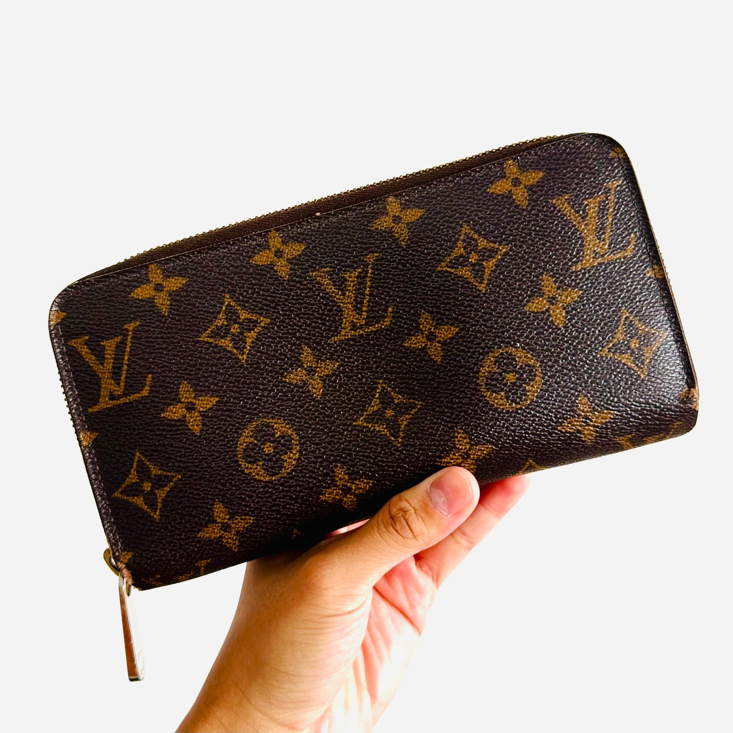 Louis Vuitton LV Zippy Monogram Logo GHW Classic Zip Around Long Wallet