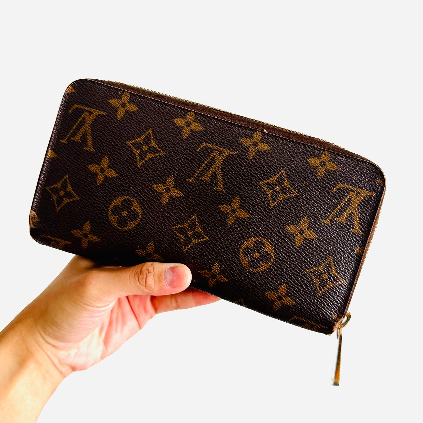 Louis Vuitton LV Zippy Monogram Logo GHW Classic Zip Around Long Wallet