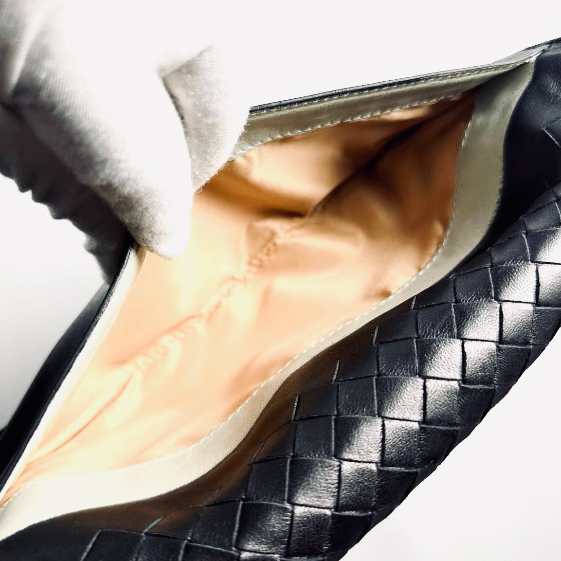 Bottega Veneta BV Black Intrecciato Nappa Woven Leather Full Flap Shoulder Sling Bag