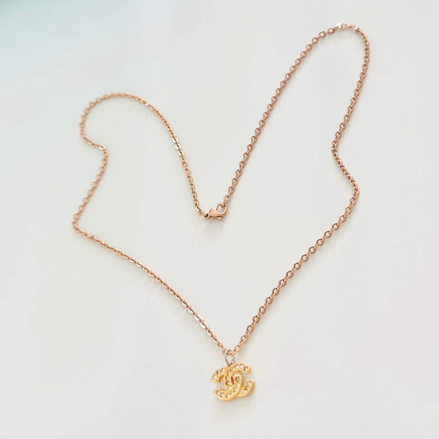 Chanel CC Monogram Logo Signature Classic Gold & Crystals Vintage Necklace