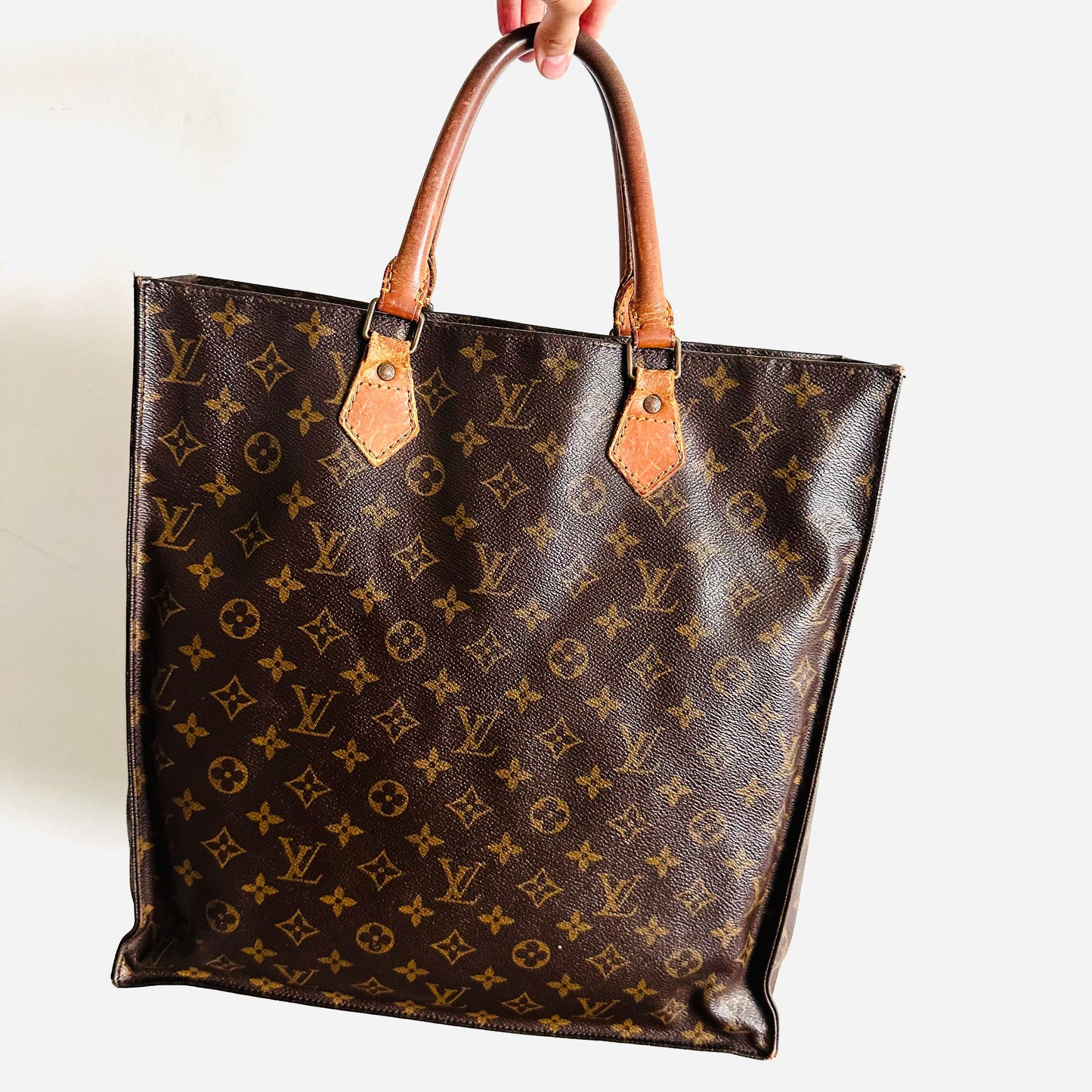Louis Vuitton LV Monogram Logo GHW Vintage Top Handle Sac Plat Tote Bag