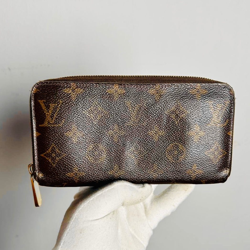 Louis Vuitton LV Monogram Logo GHW Zippy Zip Around Long Wallet