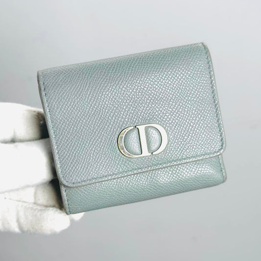 Christian Dior CD 30 Montaigne Medium Lotus Stone Grey / Gray GHW Grained Calfskin Monogram Logo Flap Compact Trifold Wallet