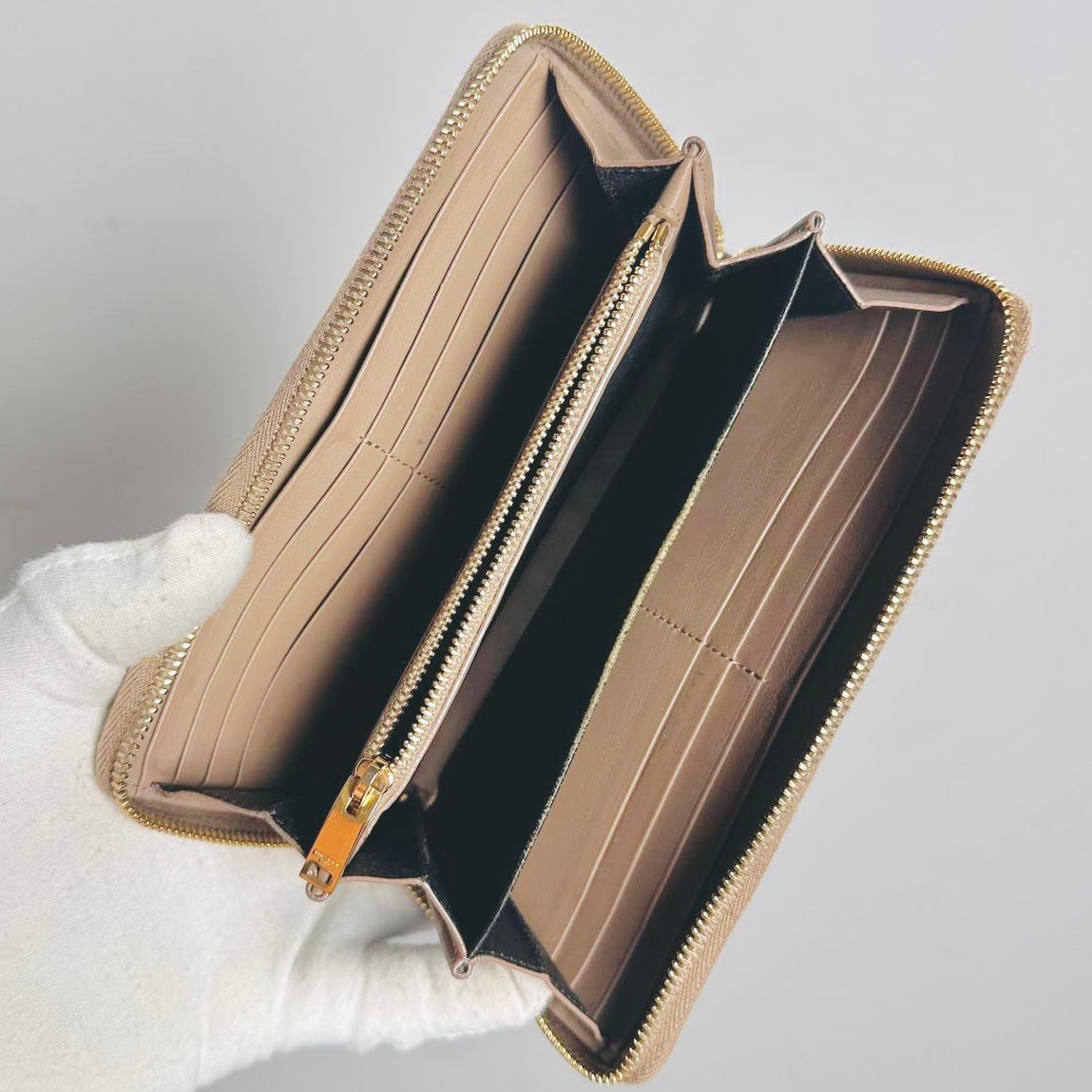 YSL Yves Saint Laurent Warm Taupe GHW Cassandre Smooth Leather Zippy Zip Around Long Wallet