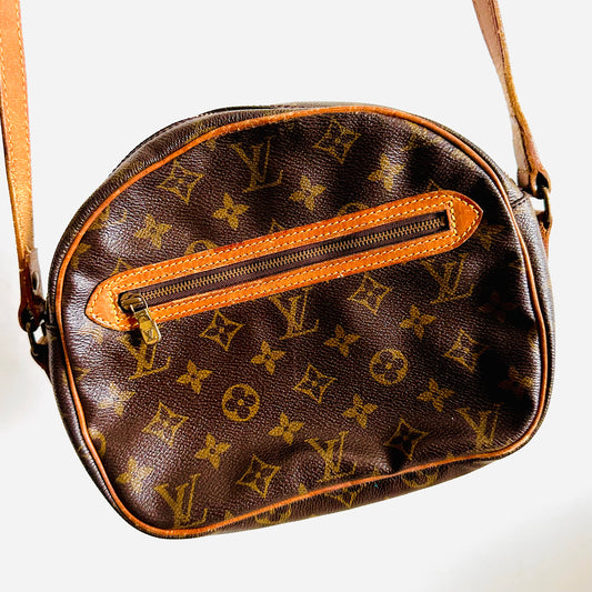 Louis Vuitton LV Senlis Blois Monogram Logo GHW Vintage Zip Camera Shoulder Sling Bag