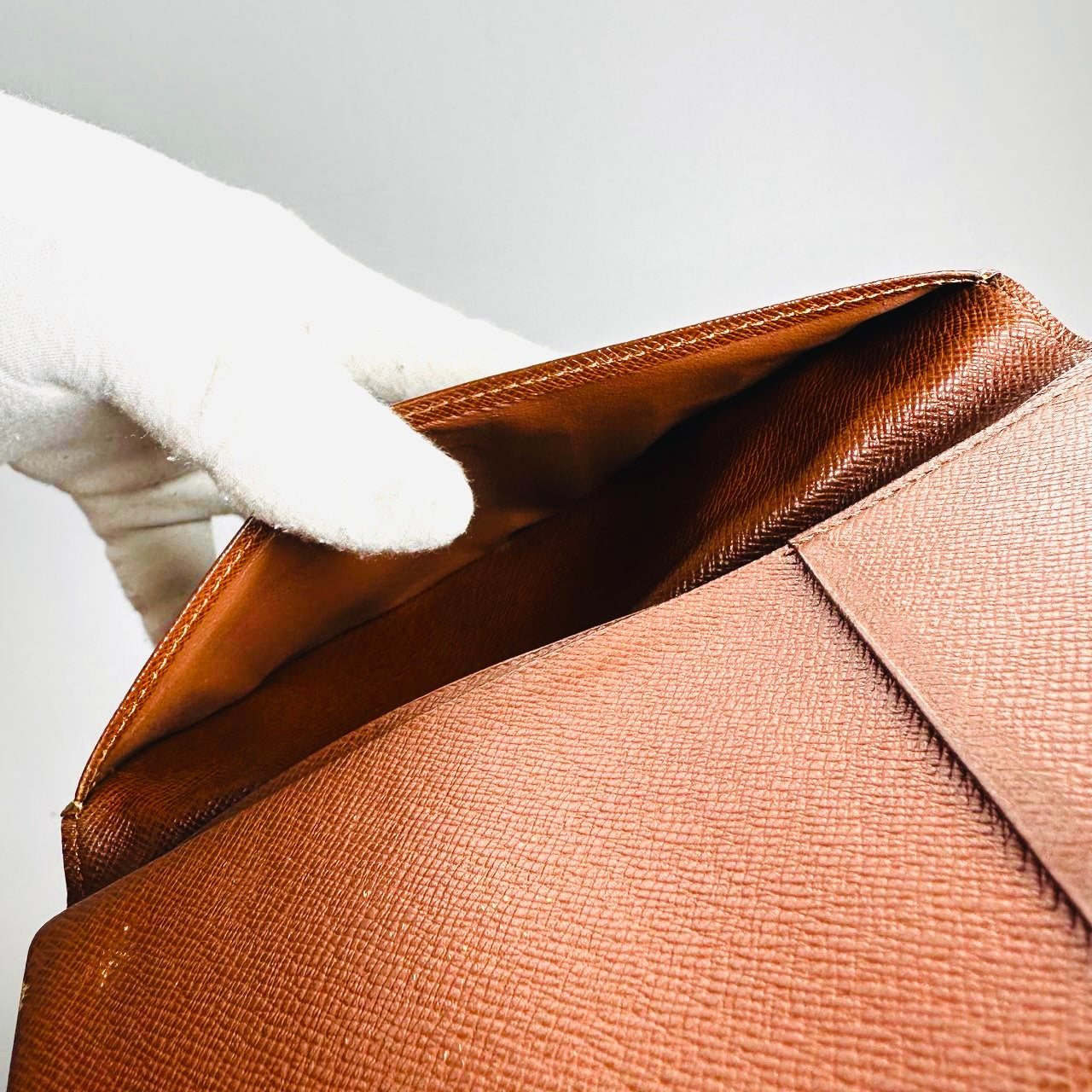 Louis Vuitton LV Brazza Monogram Logo Long Bifold Flap Slim Wallet