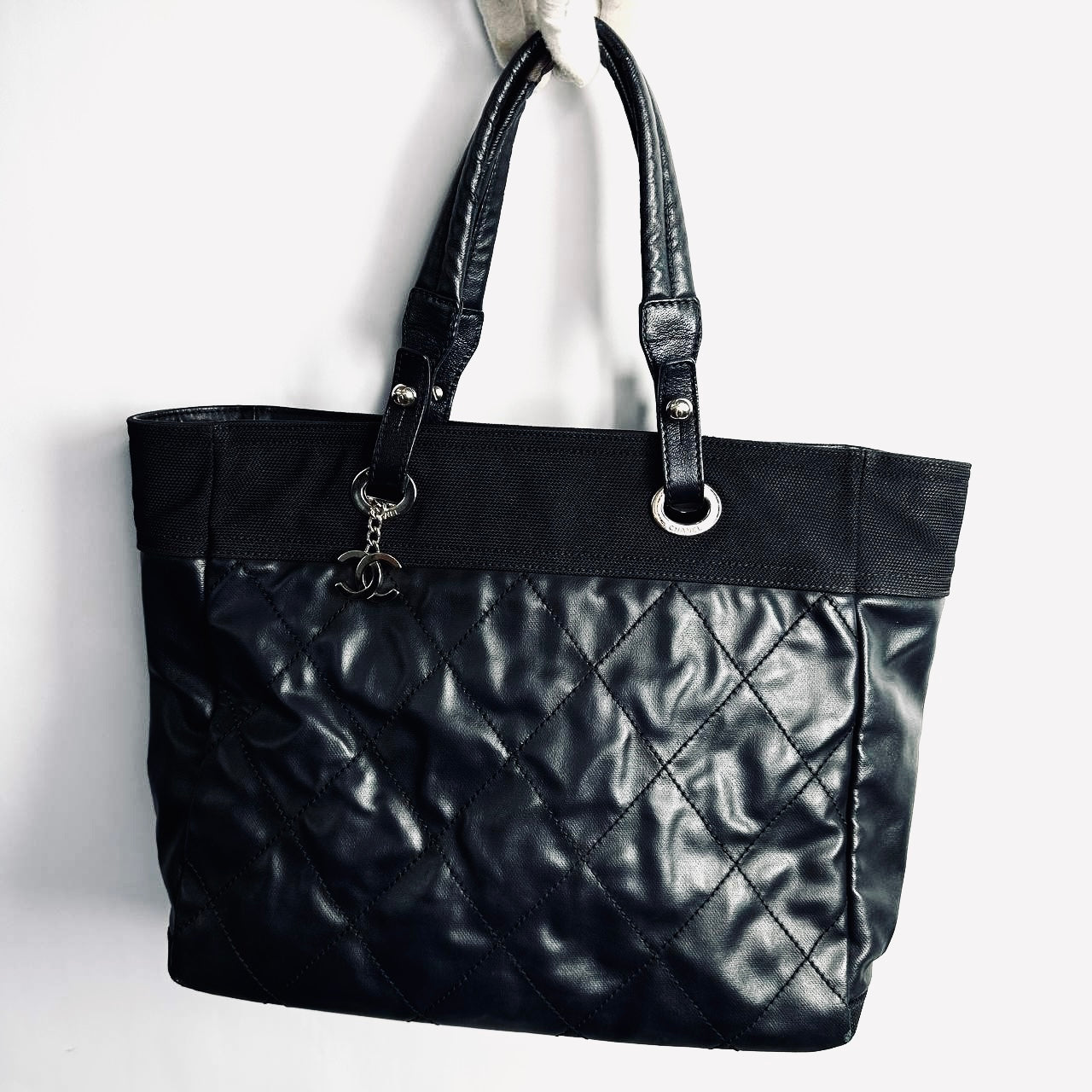 正規品 クレイグガルシアCHANEL &VUITTON 2セット Chanel ○ Labellov ○ Buy and Sell Authentic Luxury