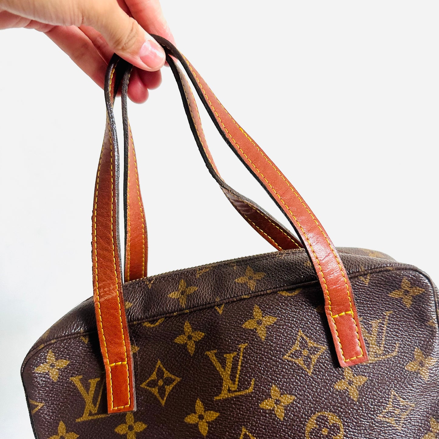 Louis Vuitton LV Cite MM Monogram Logo Shoulder Shopper Tote Bag