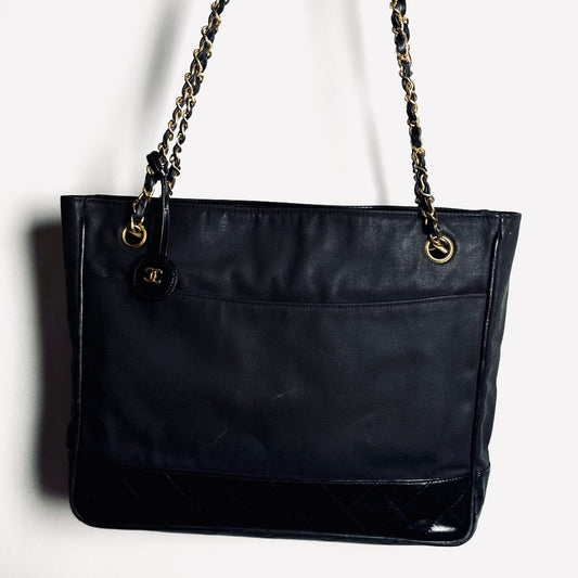 Chanel Black GHW CC Monogram Logo Quilted Leather & Fabric Vintage Shoulder Shopper Chain Tote Bag