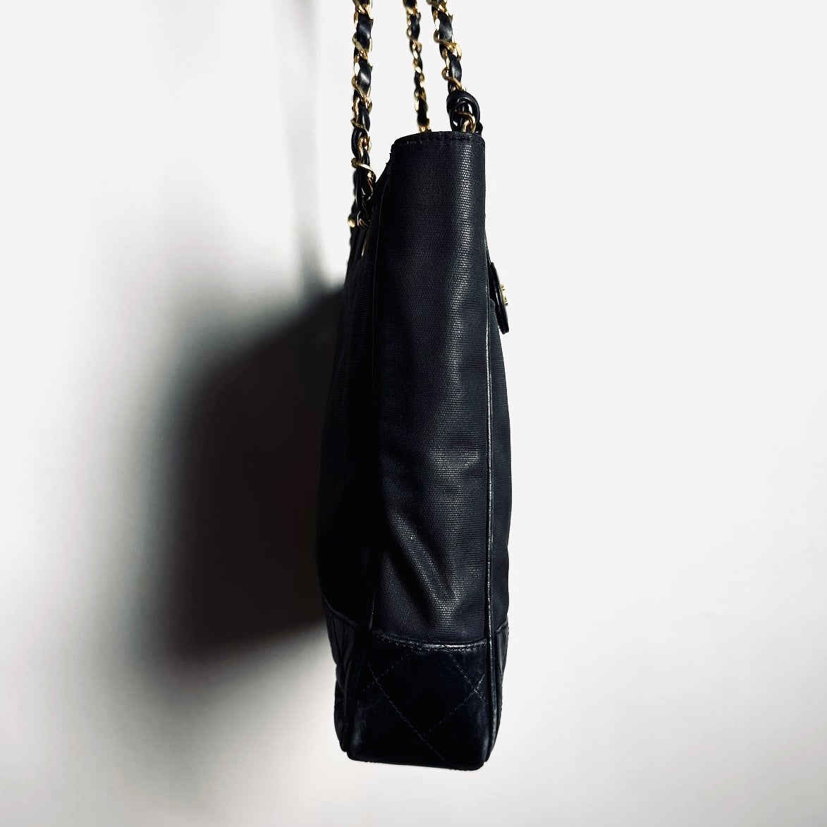 Chanel Black GHW CC Monogram Logo Quilted Leather & Fabric Vintage Shoulder Shopper Chain Tote Bag