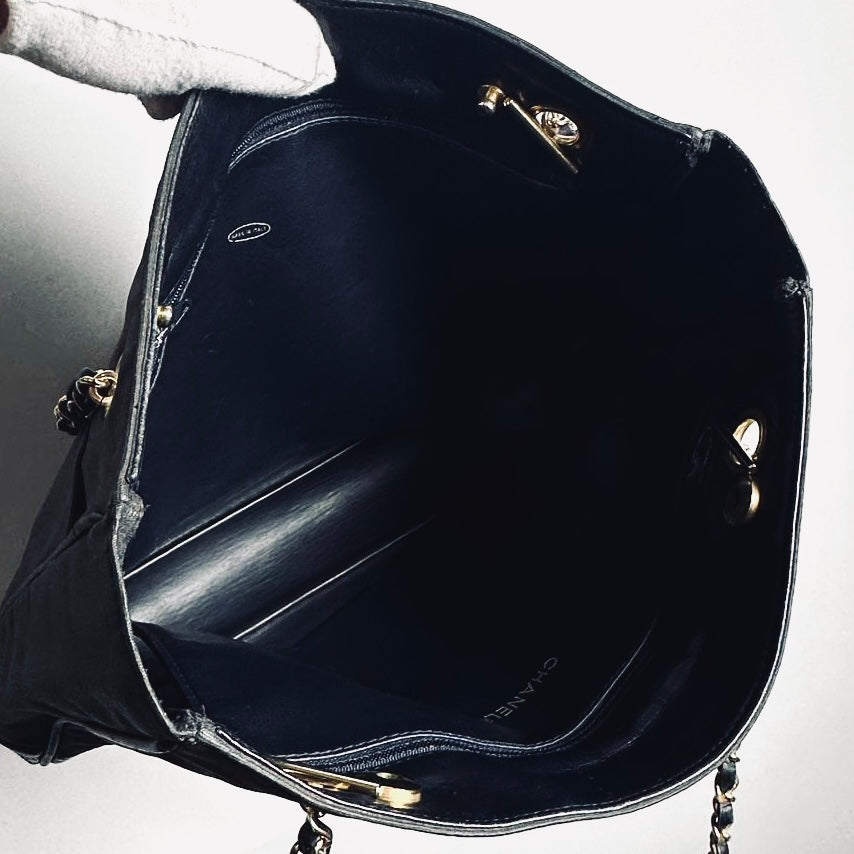 Chanel Black GHW CC Monogram Logo Quilted Leather & Fabric Vintage Shoulder Shopper Chain Tote Bag