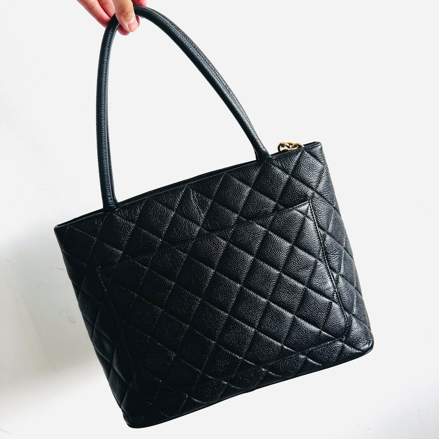 Chanel Black GHW Medallion Giant CC Monogram Logo Quilted Caviar Shoulder Shopper Tote Bag 7s