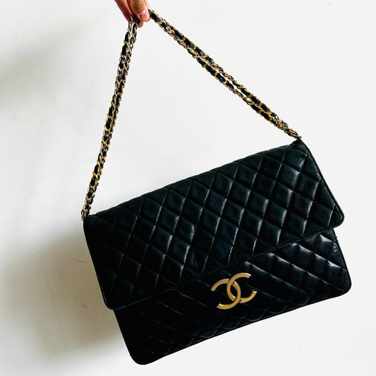 Chanel Black GHW Giant CC Monogram Logo Single Flap Quilted Lambskin Vintage 2-Way Maxi Shoulder Sling Bag 1s