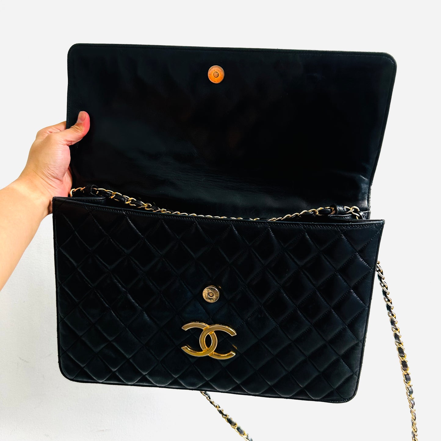 Chanel Black GHW Giant CC Monogram Logo Single Flap Quilted Lambskin Vintage 2-Way Maxi Shoulder Sling Bag 1s