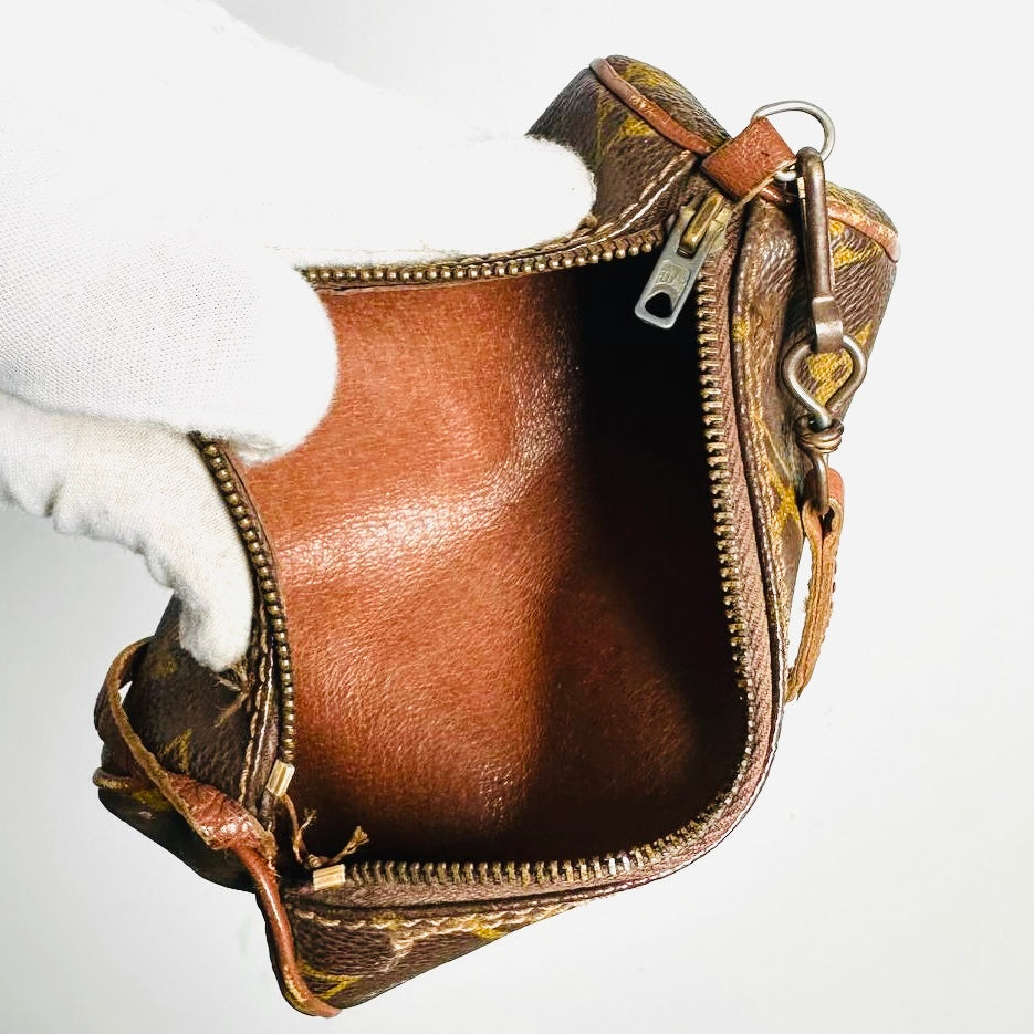 Louis Vuitton LV Monogram Logo GHW Papillon Roller Pochette Accessories Accessoires Shoulder Bag