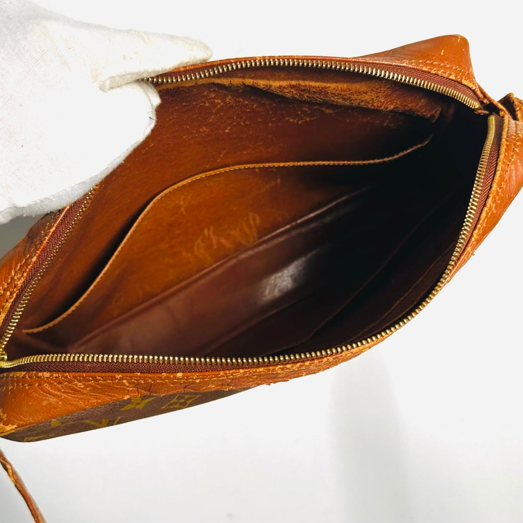 Louis Vuitton LV Sac Monogram Logo GHW Camera Bandouliere Vintage Shoulder Sling Bag