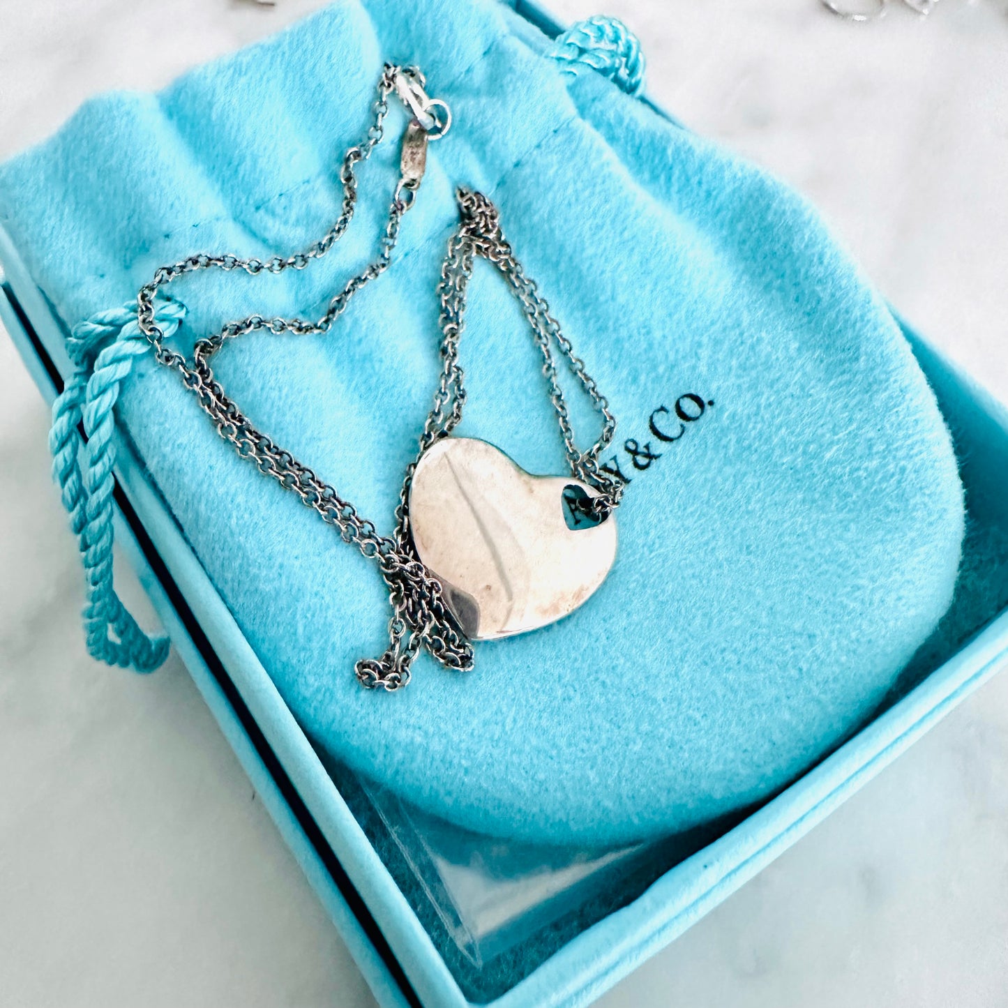 Tiffany & Co T&C Double Heart Pendant Classic 925 Sterling Silver Chain Necklace