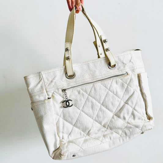 Chanel White Paris Biarritz CC Monogram Logo Quilted Coated Fabric & Leather Shopper Shoulder Tote Bag With Pockets 12s