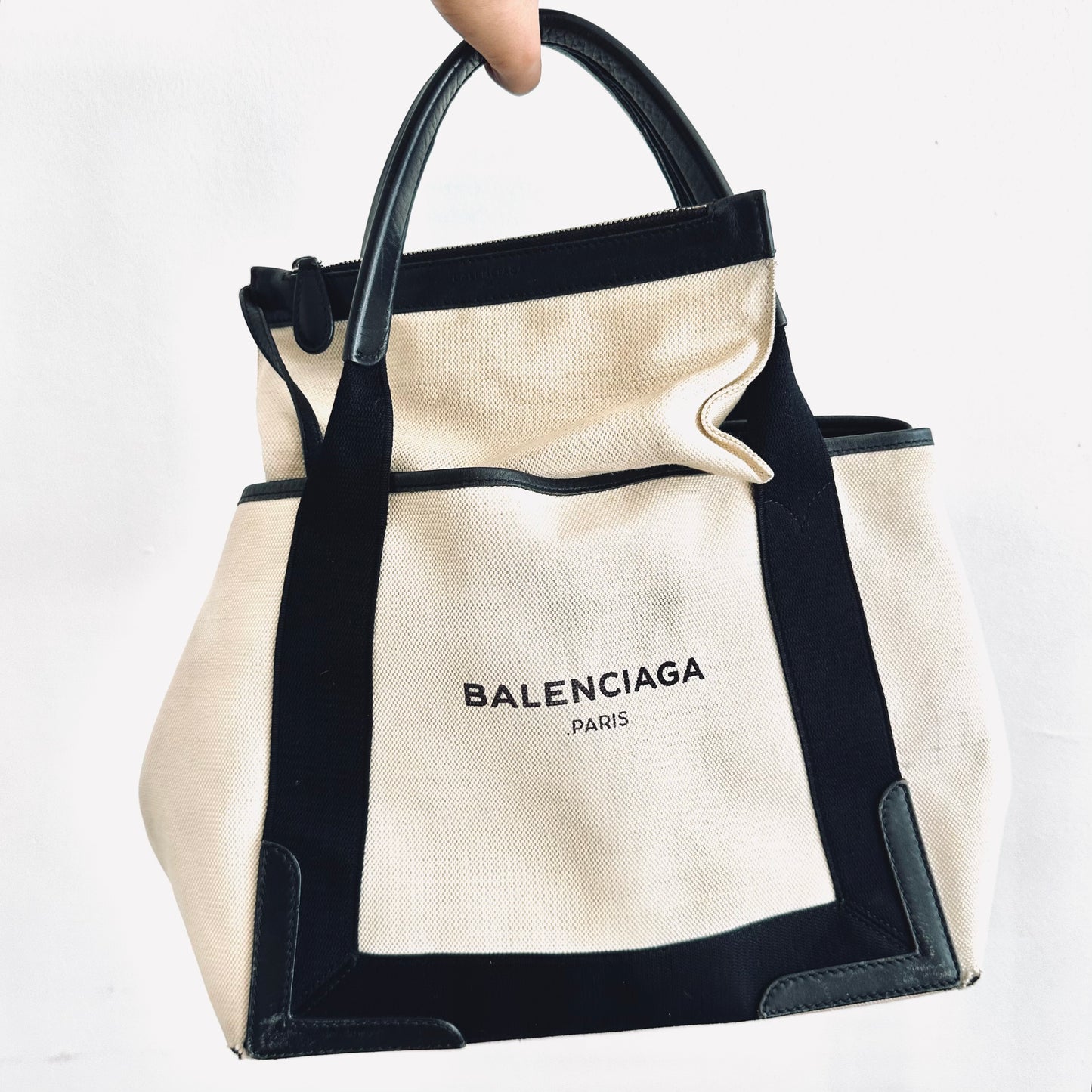 Balenciaga Cabas Black / White Logo Small S Shoulder Tote Bag with Pouch
