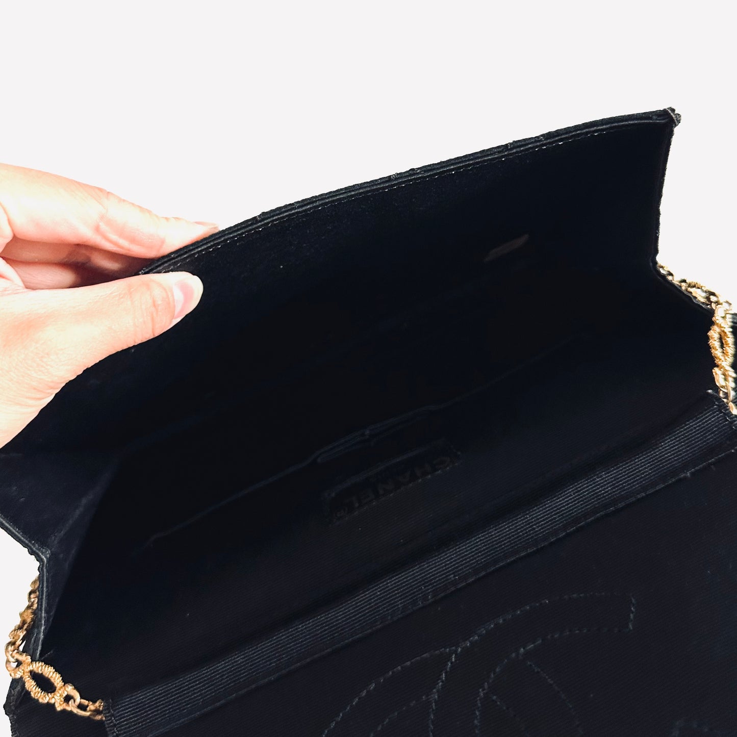 Chanel Black GHW Paris Limited CC Logo Turnlock Classic Quilted Satin Velvet Vintage Bijoux Chain Shoulder Sling Bag 1s