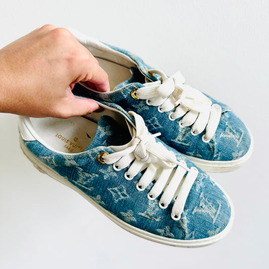 Louis Vuitton LV Time Out Bleu Jean Denim Monogram Logo GHW / White Calfskin Leather Lace Up Sneakers Shoes