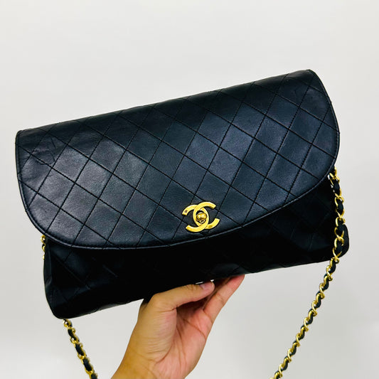 Chanel Black GHW Giant CC Monogram Logo Single Half Moon Flap Quilted Lambskin Vintage Turnlock Shoulder Sling Bag 1s